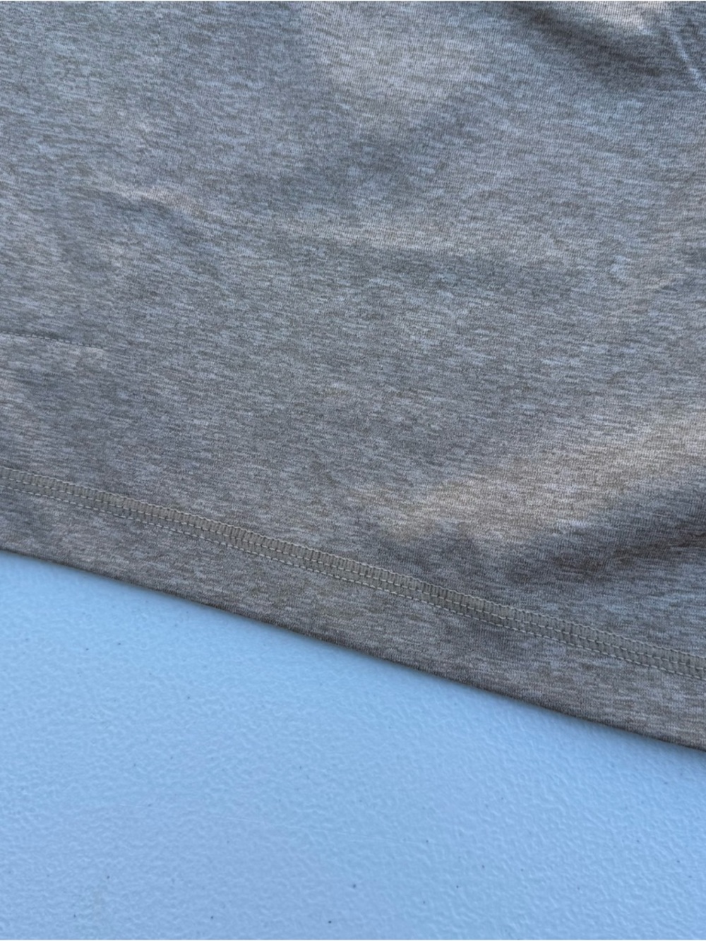 Vuori Men’s Sunday Performance Short NWT Small Camel Heather 7.5 Inseam - Picture 10 of 17